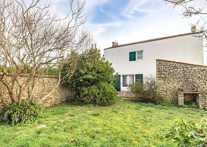 Charmante Maison Pres بيت للعطل